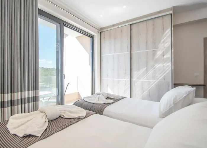 Sokrates And Oresti וילה *